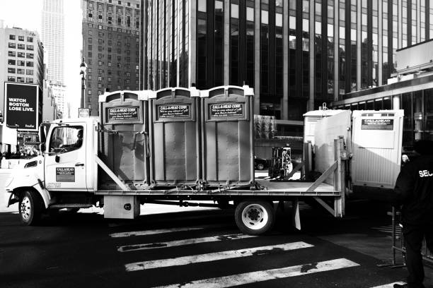 Portable Toilet Options We Offer in Peabody, KS